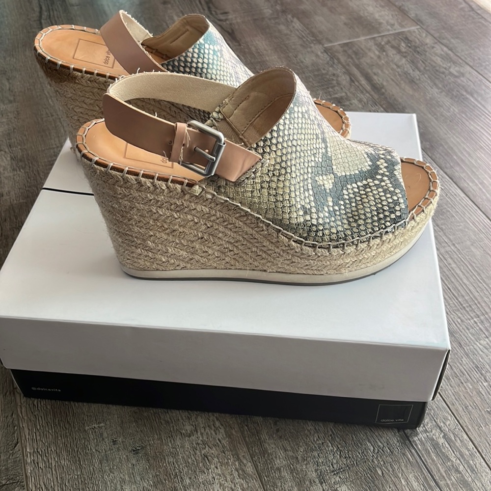 Dolce vita snake print espadrille wedges